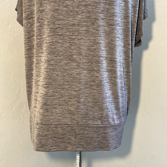 AB Studio Quarter-sleeve Top - Picture 9 of 15